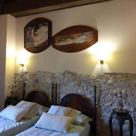Viladomatrural La Nou de Gayá Pokoj fotografie