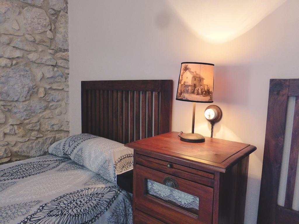 Viladomatrural La Nou de Gayá Pokoj fotografie